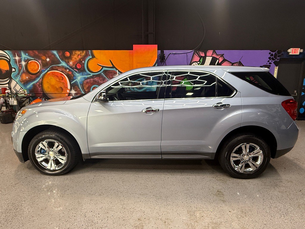 2015 Chevrolet Equinox Image 2