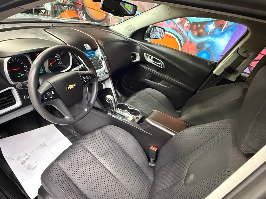 2015 Chevrolet Equinox Image 11