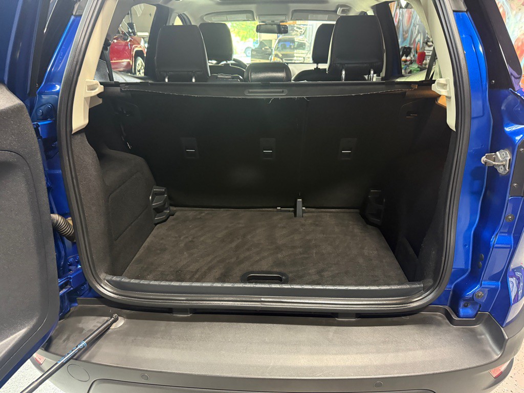 2018 Ford Econoline Image 17