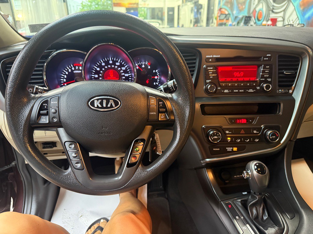 2012 Kia Optima Image 13