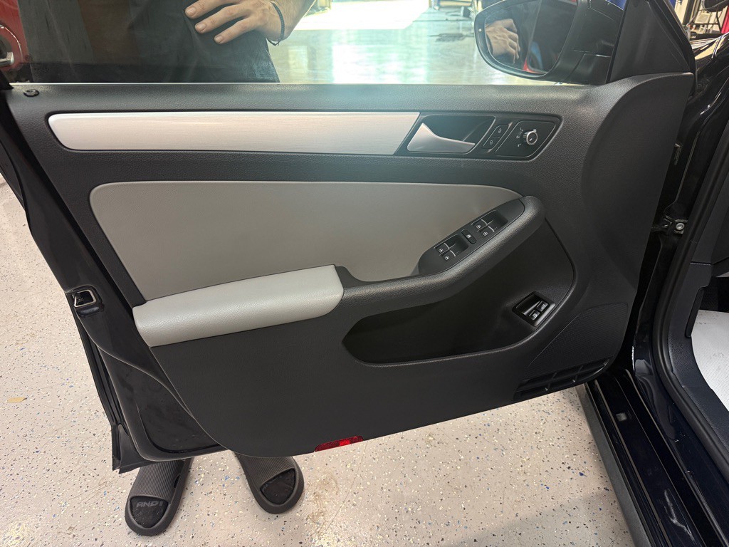 2014 Volkswagen Jetta Image 12