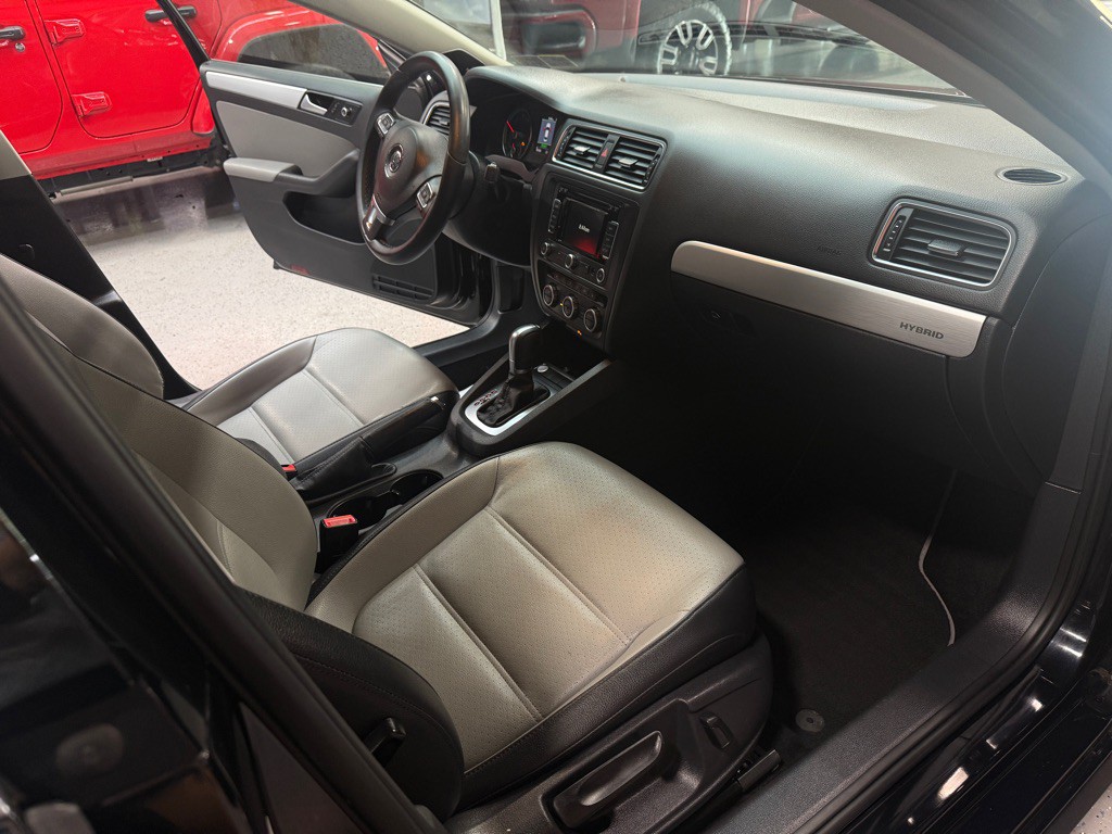 2014 Volkswagen Jetta Image 17