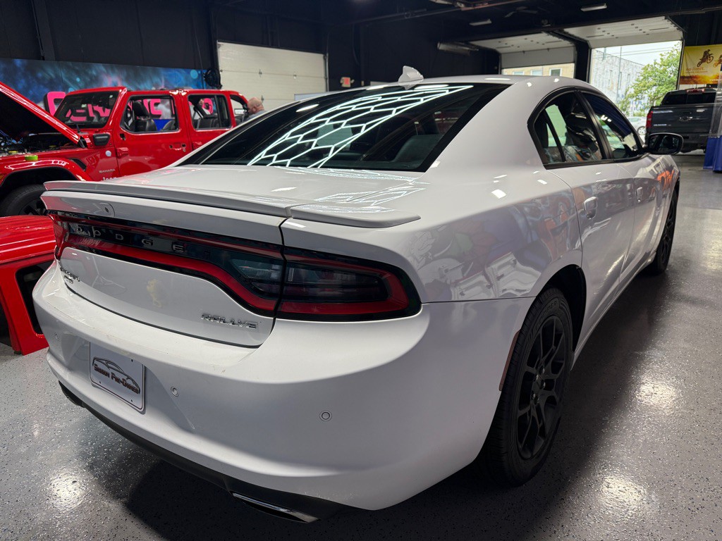 2015 Dodge Charger Image 8