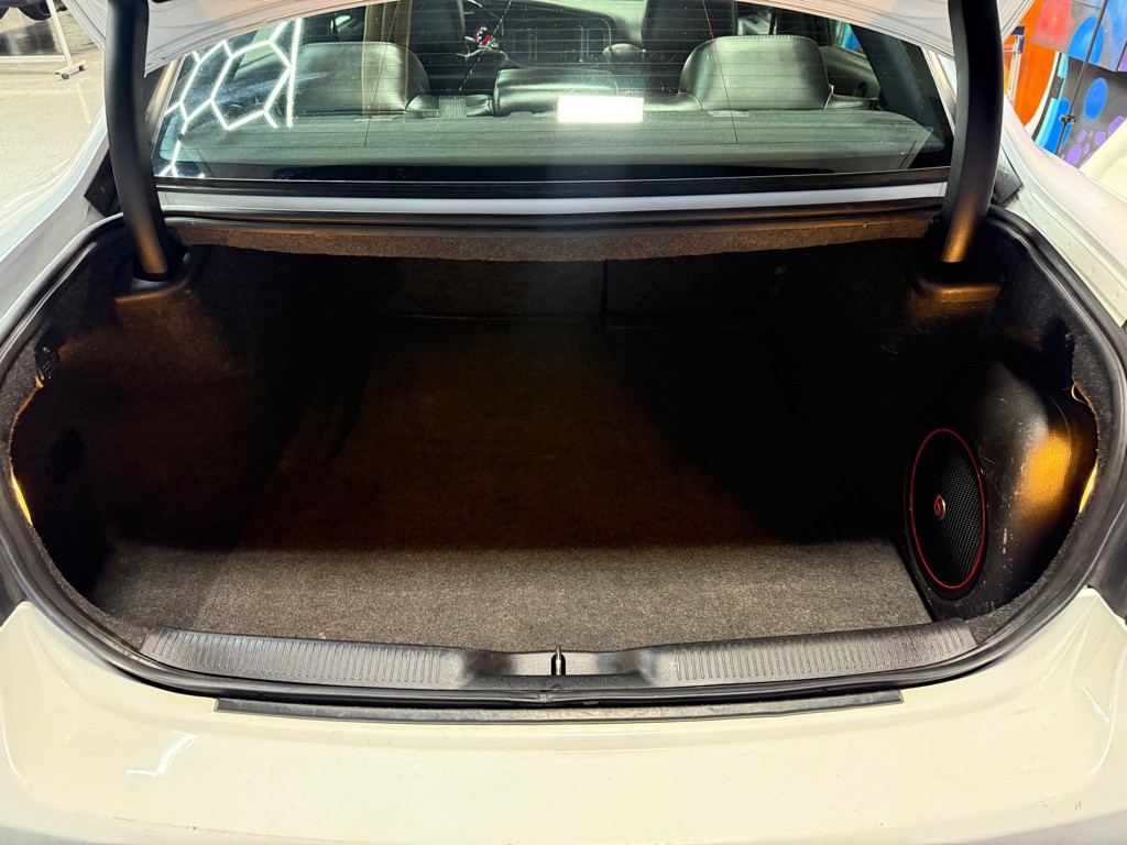 2015 Dodge Charger Image 16