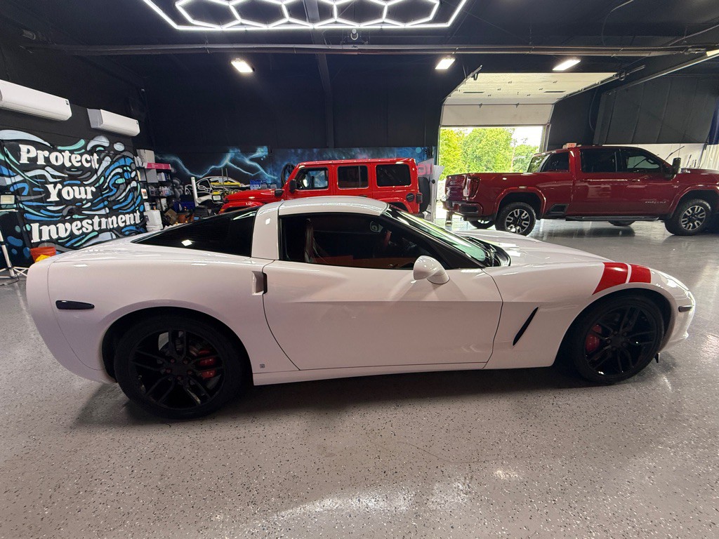 2007 Chevrolet Corvette Image 7