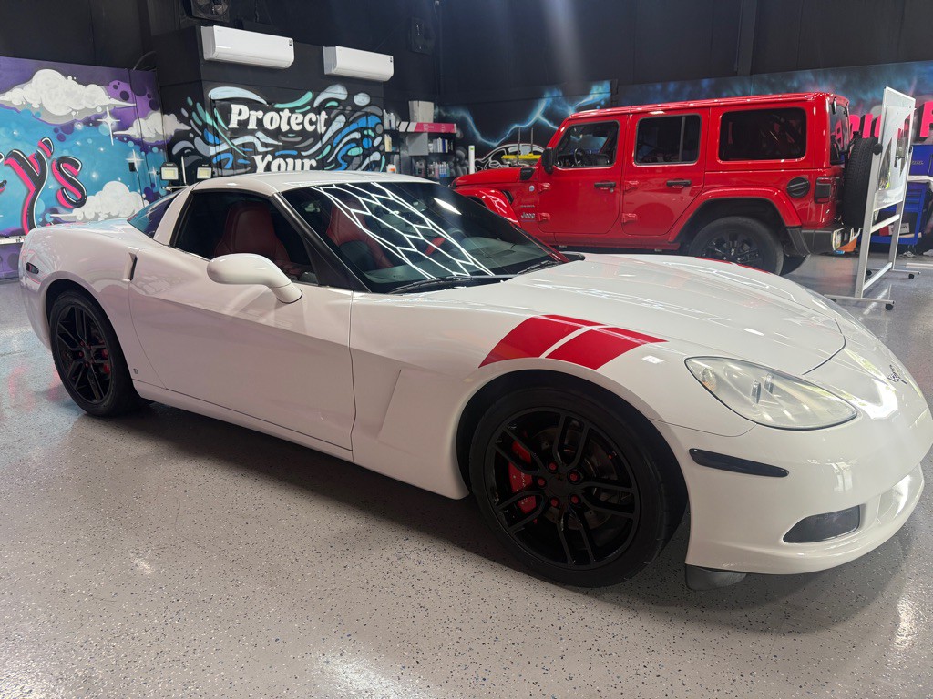 2007 Chevrolet Corvette Image 8