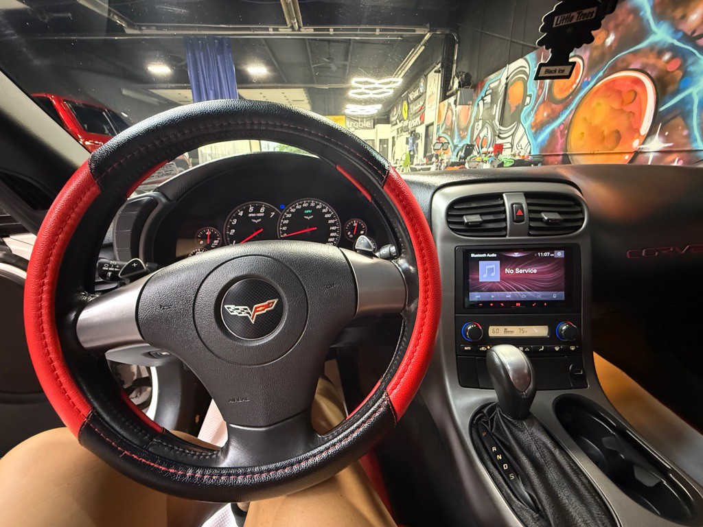 2007 Chevrolet Corvette Image 19