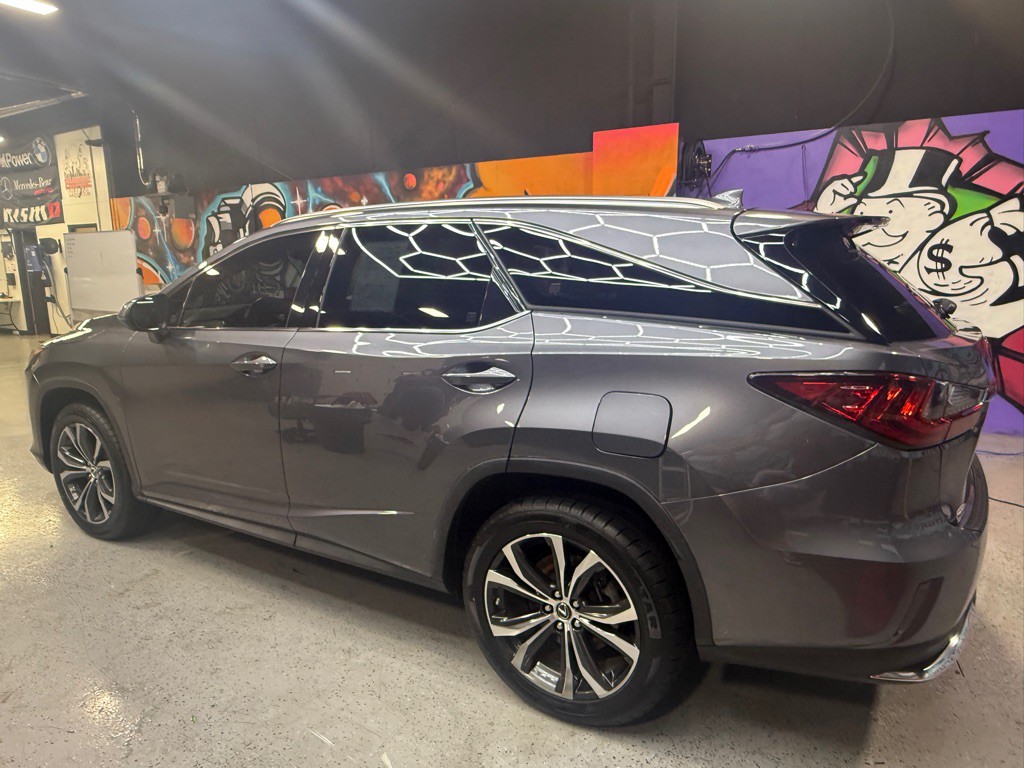 2019 Lexus RX Image 3