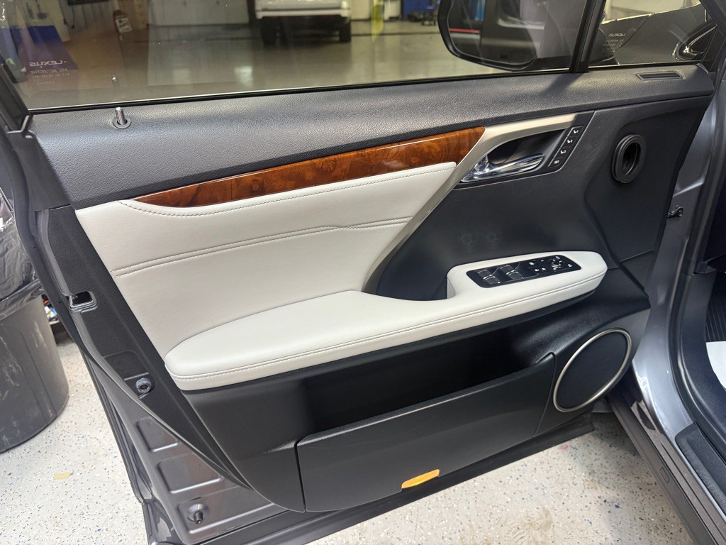 2019 Lexus RX Image 11