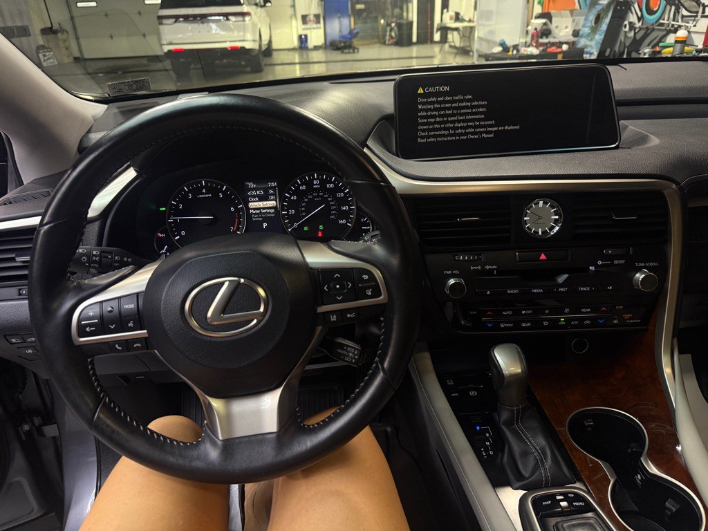 2019 Lexus RX Image 13
