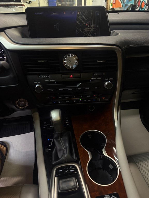 2019 Lexus RX Image 14