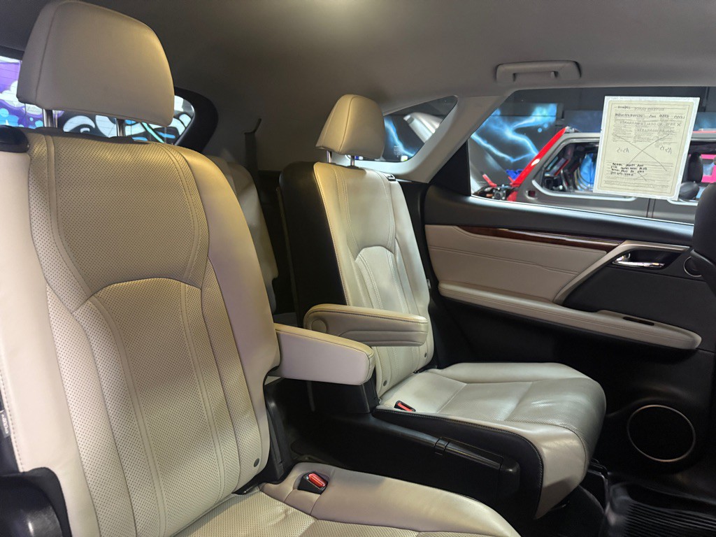 2019 Lexus RX Image 20