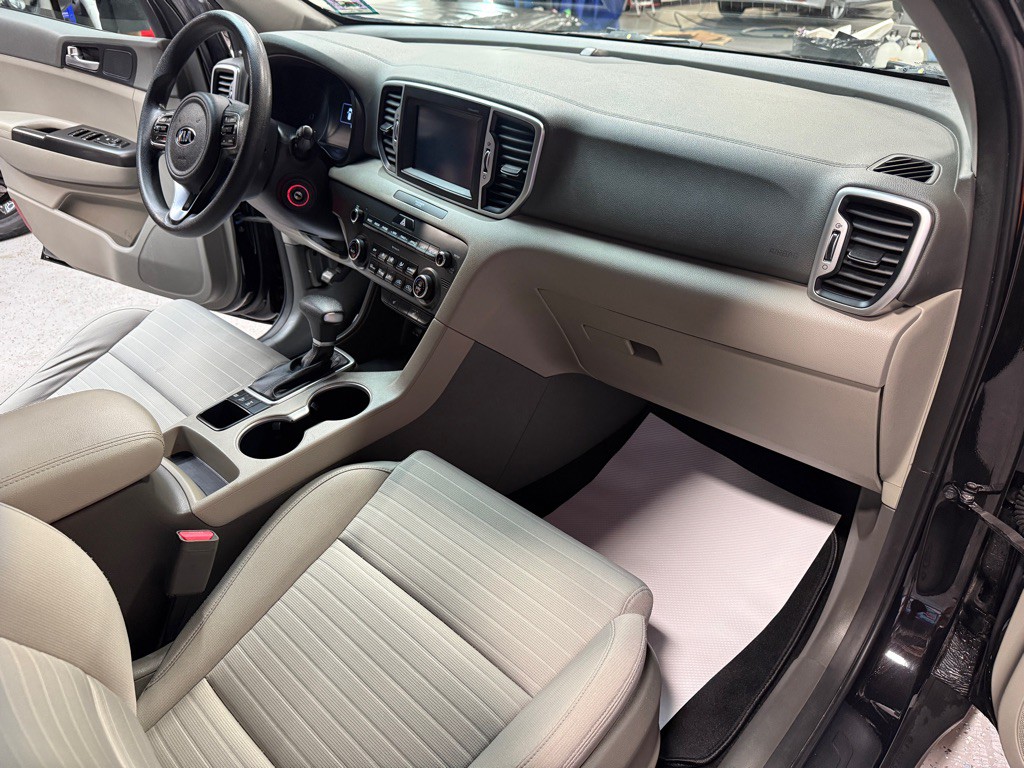 2017 Kia Sportage Image 18