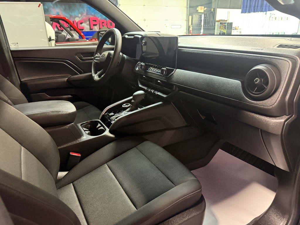 2023 Chevrolet Colorado Image 19