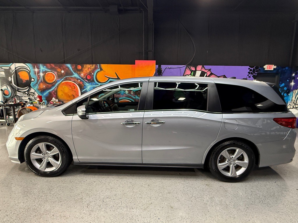 2019 Honda Odyssey Image 2