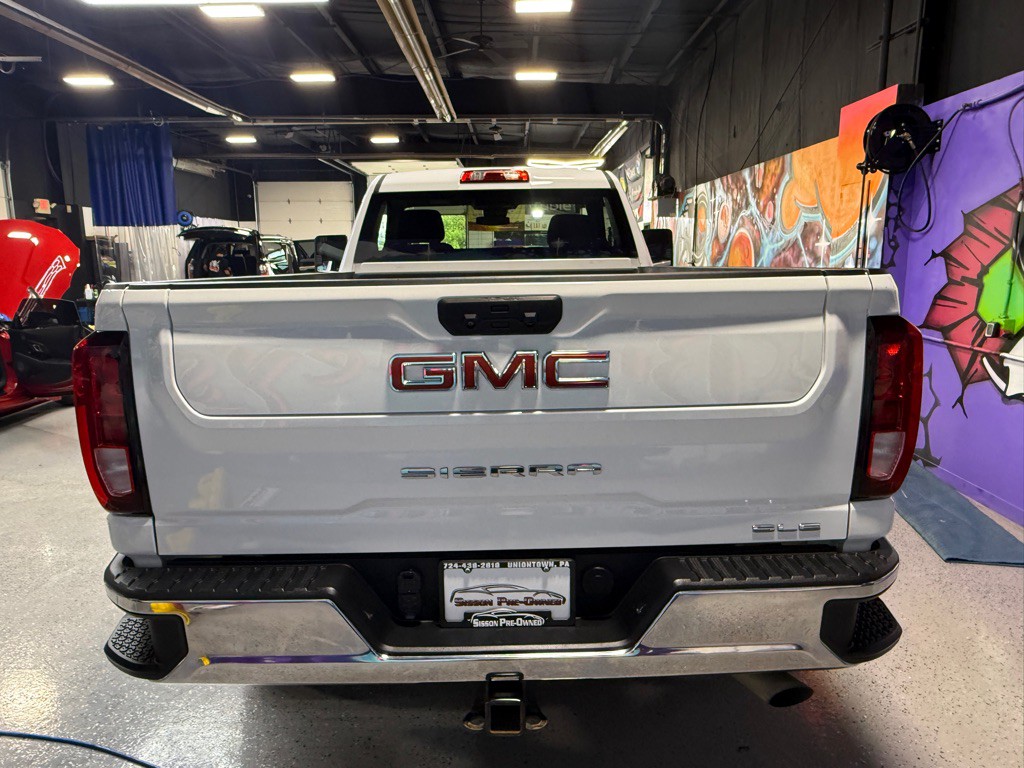 2024 GMC Sierra Image 5