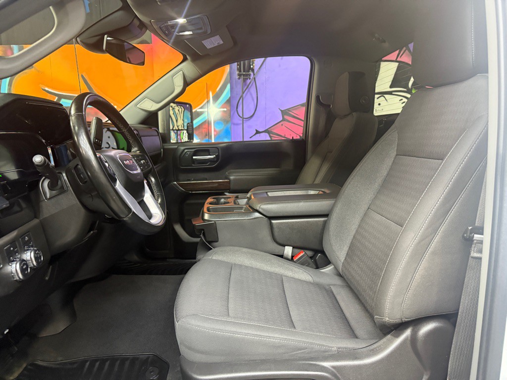 2024 GMC Sierra Image 10