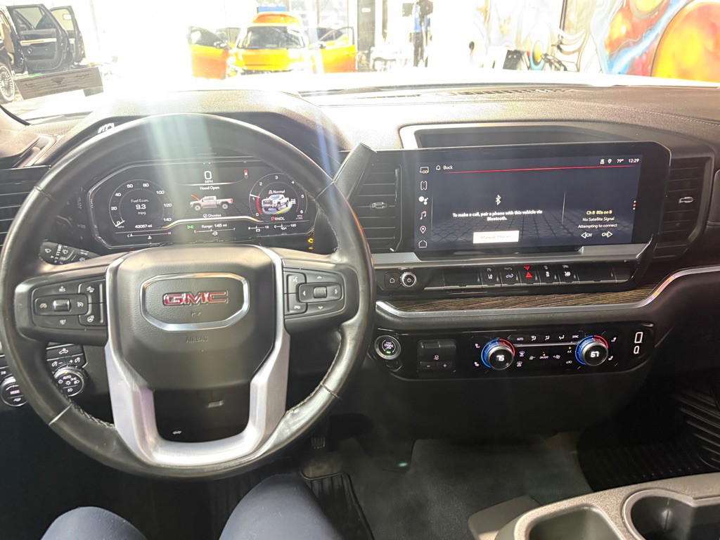 2024 GMC Sierra Image 13