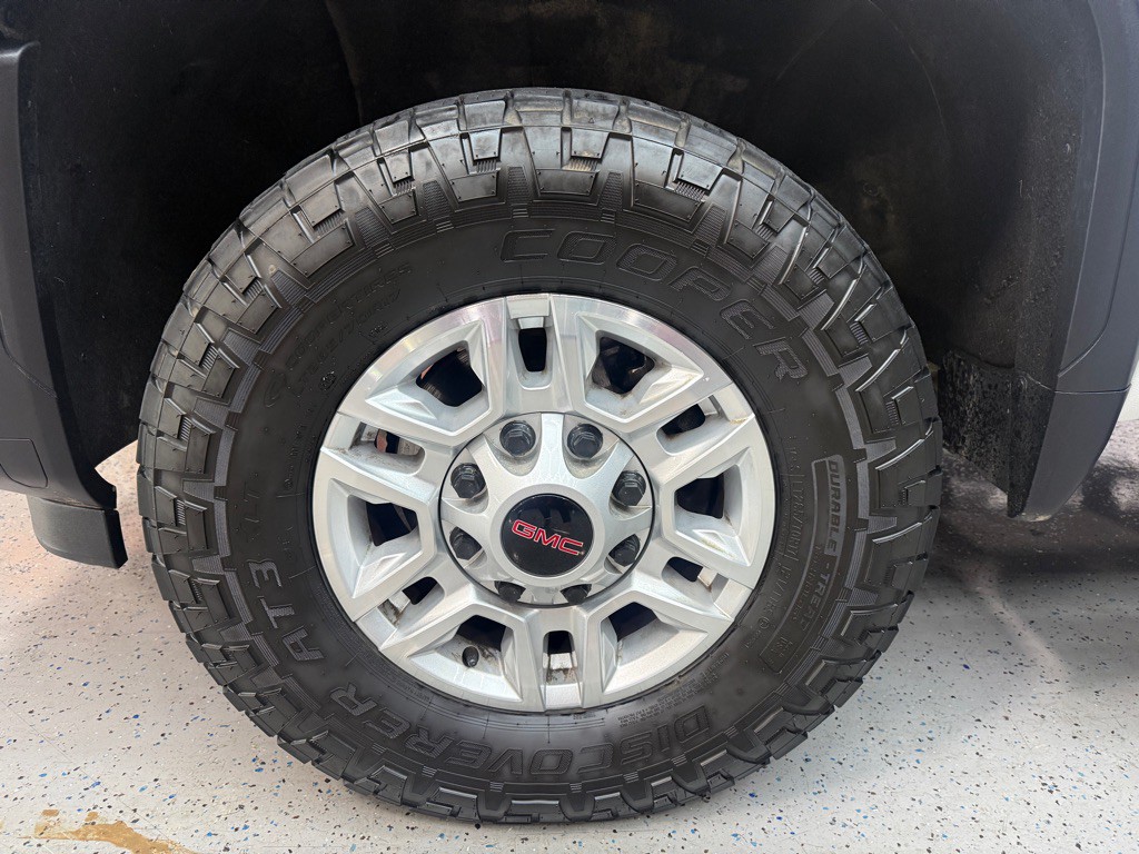 2024 GMC Sierra Image 17