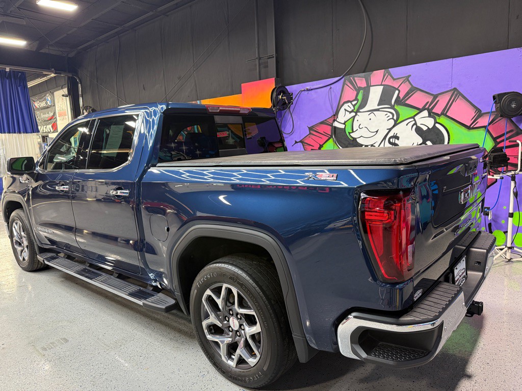 2022 GMC Sierra Image 3