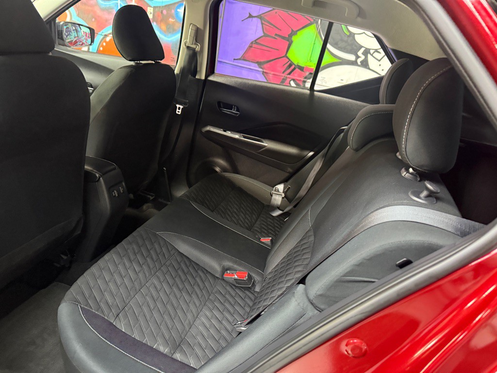 2021 Nissan Kicks Image 12
