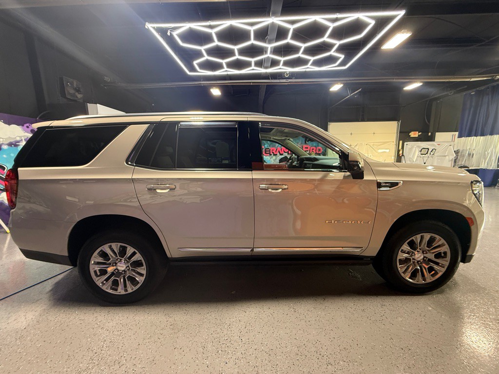 2023 GMC Yukon Image 7