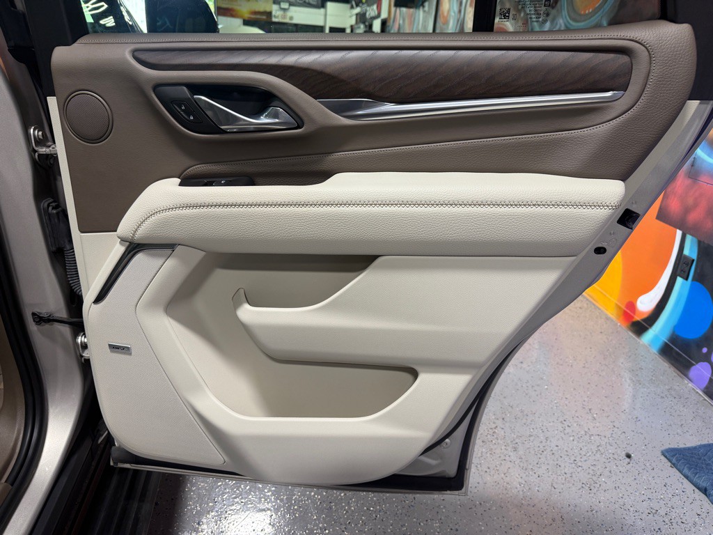 2023 GMC Yukon Image 12