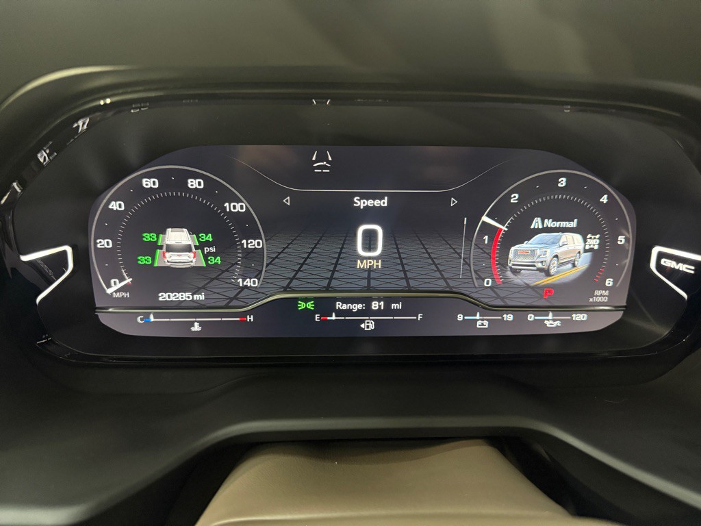 2023 GMC Yukon Image 16