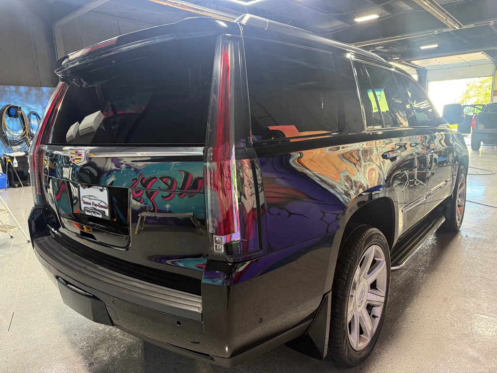 2019 Cadillac Escalade Image 8