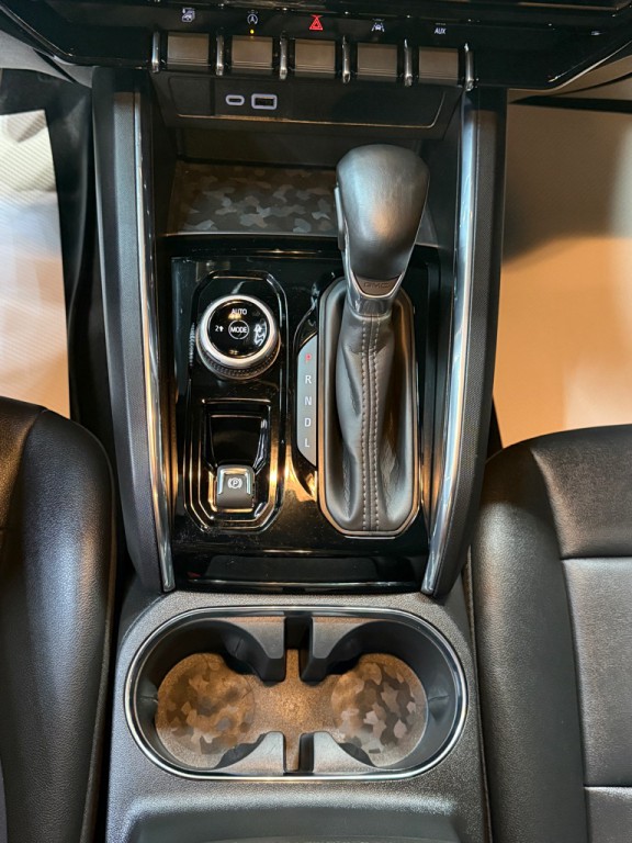 2024 GMC Canyon Image 15