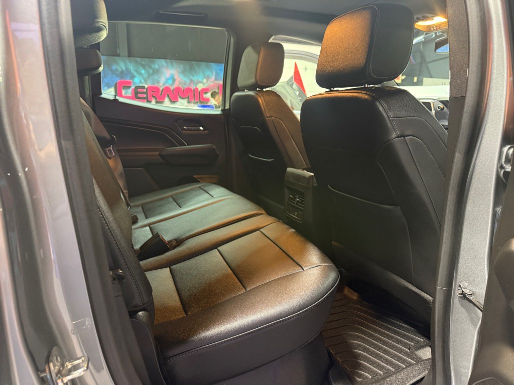 2024 GMC Canyon Image 18