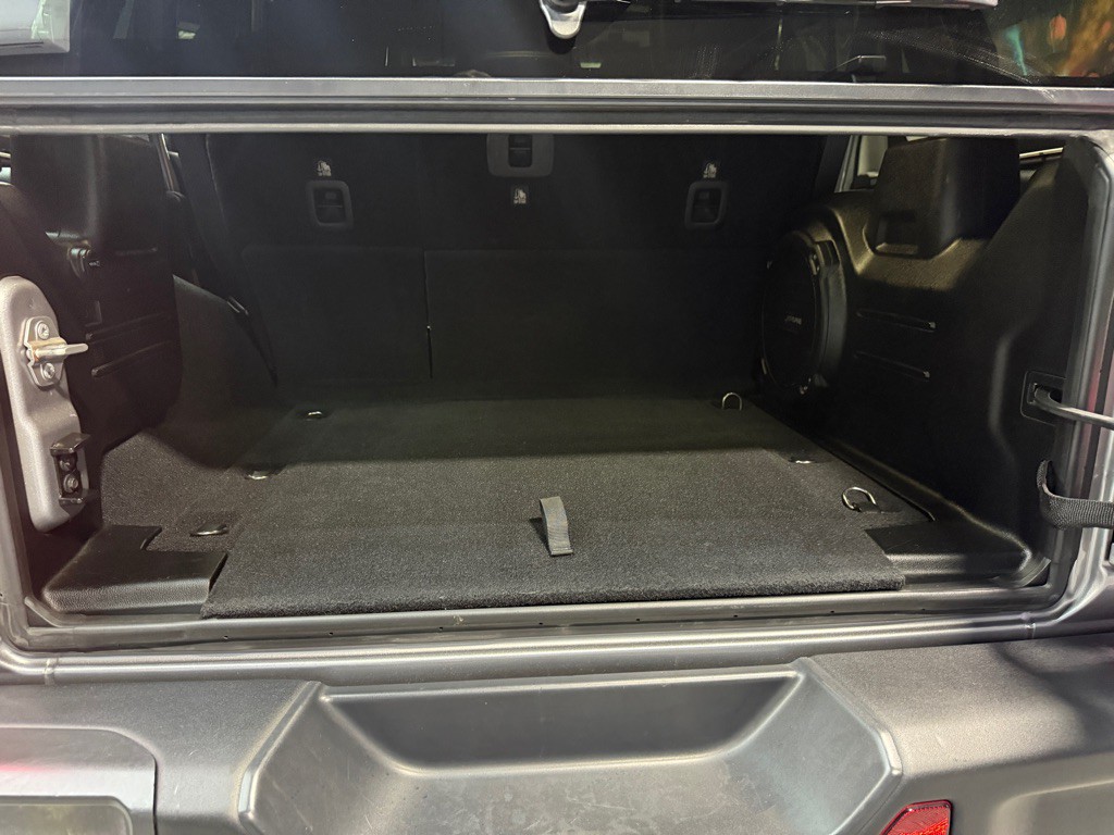 2018 Jeep Wrangler Unlimited Image 16