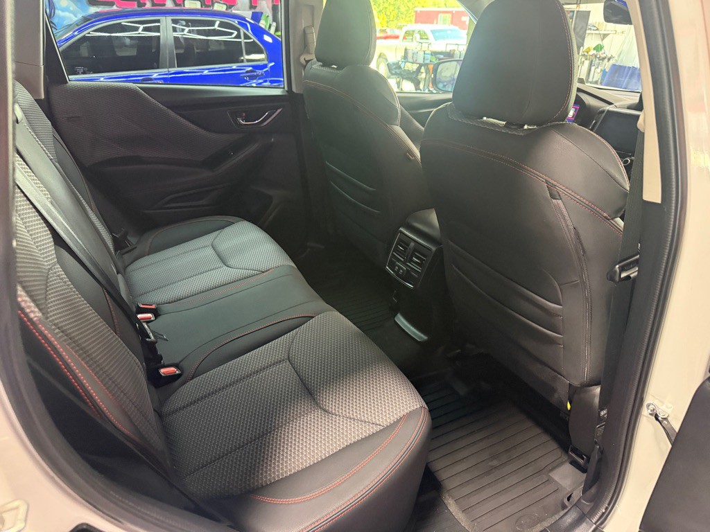 2022 Subaru Forester Image 10