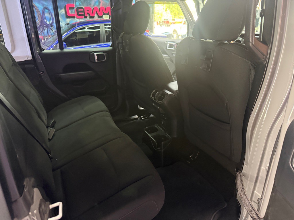 2018 Jeep Wrangler Unlimited Image 15