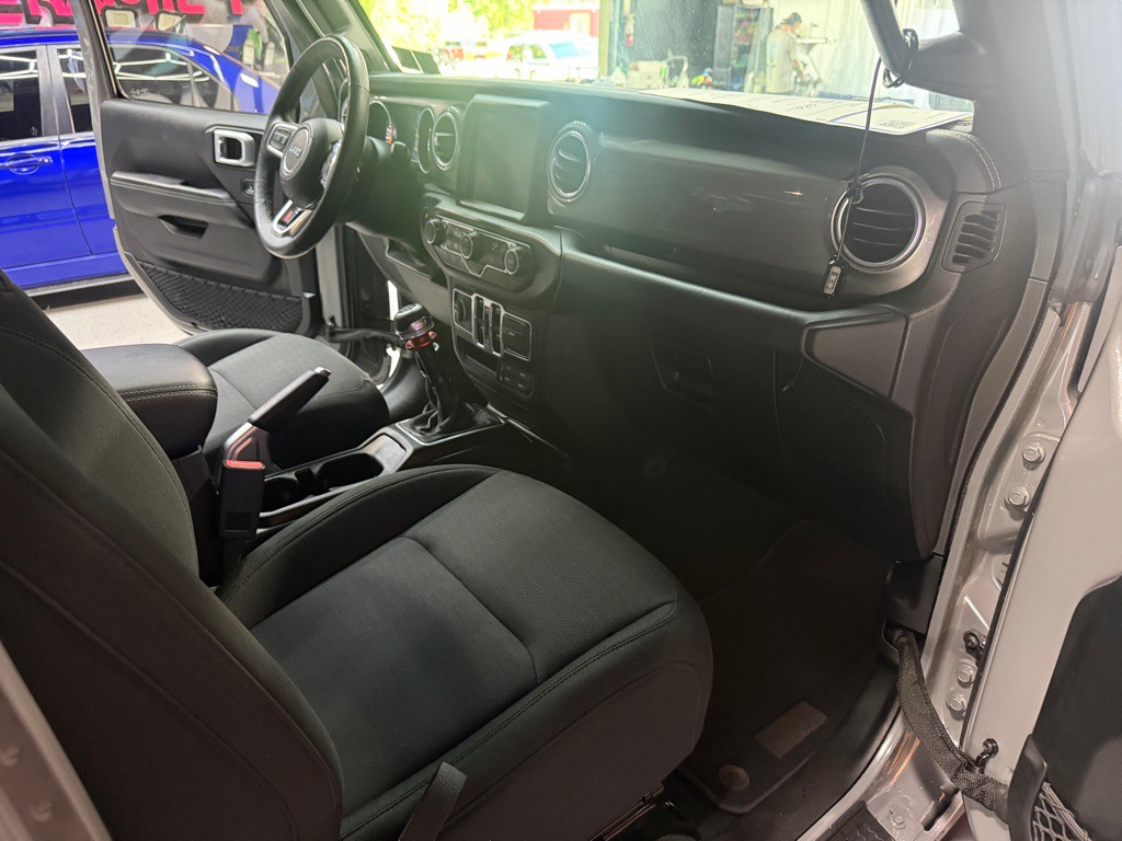 2018 Jeep Wrangler Unlimited Image 16