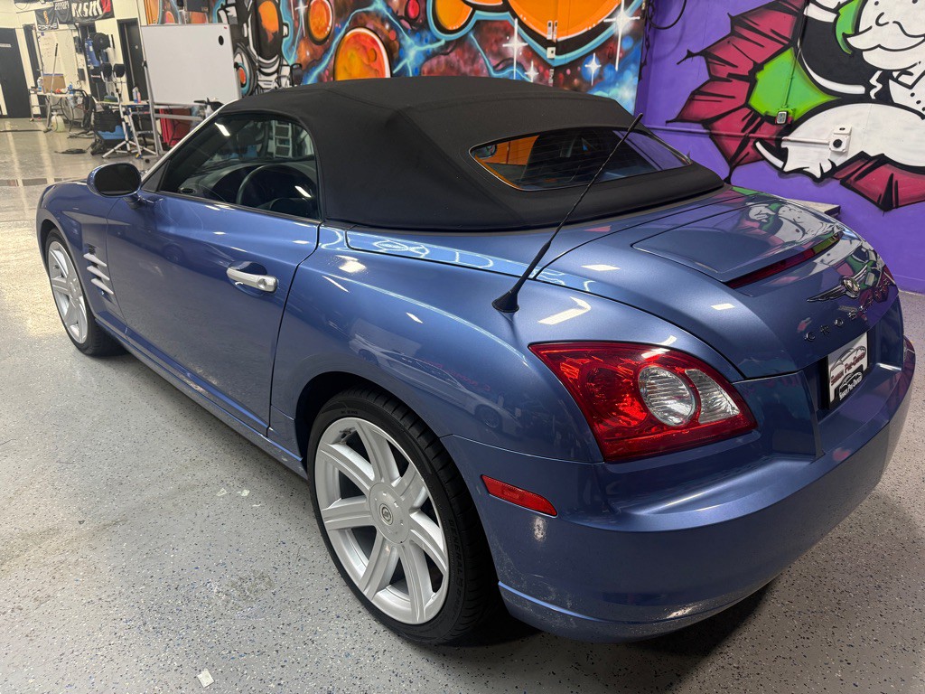 2007 Chrysler Crossfire Image 3