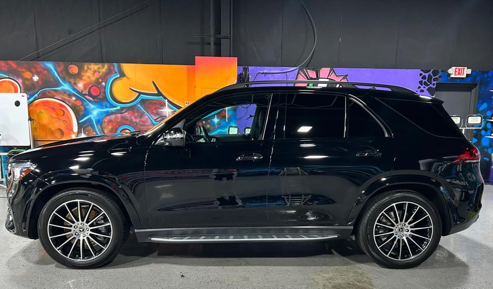 2022 Mercedes-Benz GLE-Class Image 2