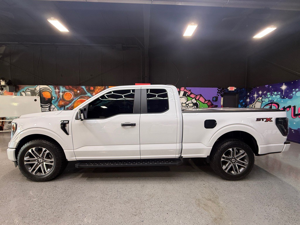 2022 Ford F-150 Image 2
