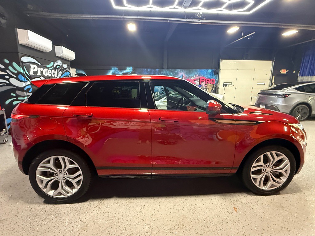 2020 Land Rover Range Rover Evoque Image 8