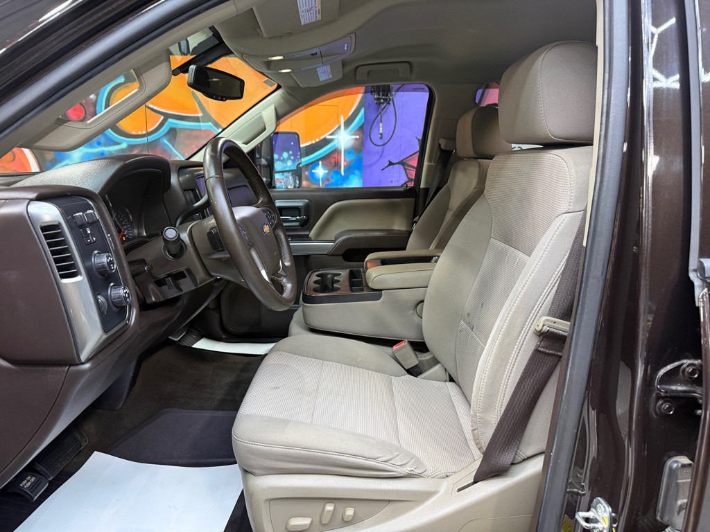 2019 Chevrolet Silverado 1500 Image 11