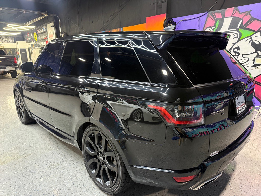 2020 Land Rover Range Rover Sport Image 3