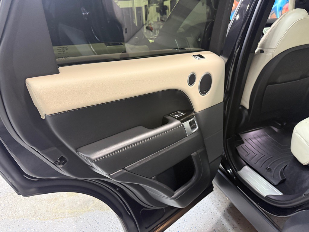 2020 Land Rover Range Rover Sport Image 17