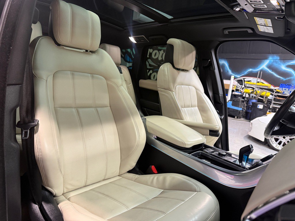 2020 Land Rover Range Rover Sport Image 23