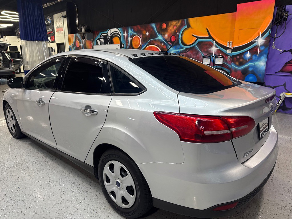2018 Ford Focus Image 3