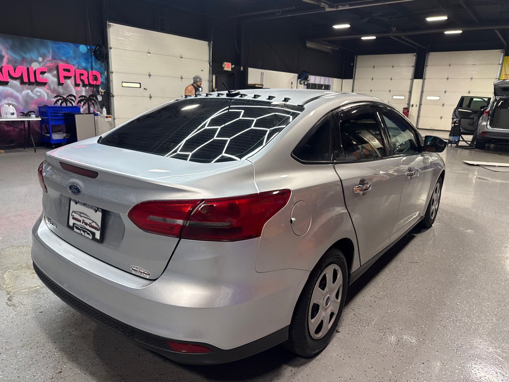 2018 Ford Focus Image 6