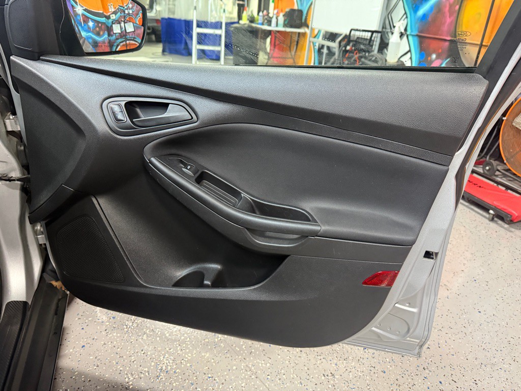 2018 Ford Focus Image 11