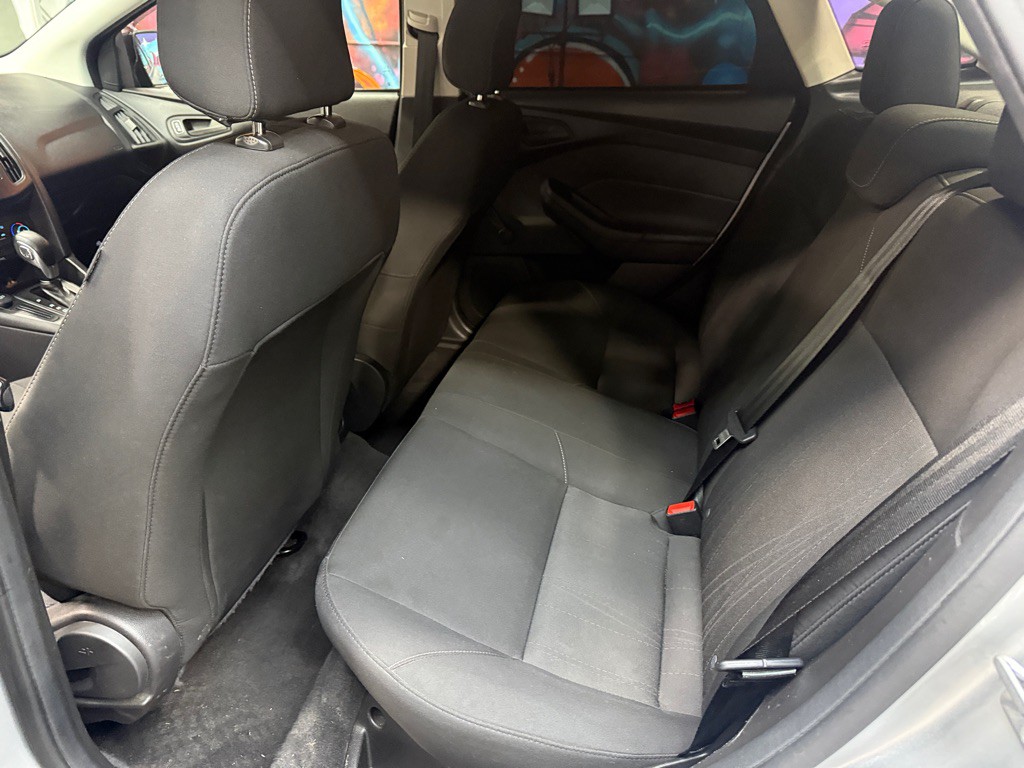 2018 Ford Focus Image 19
