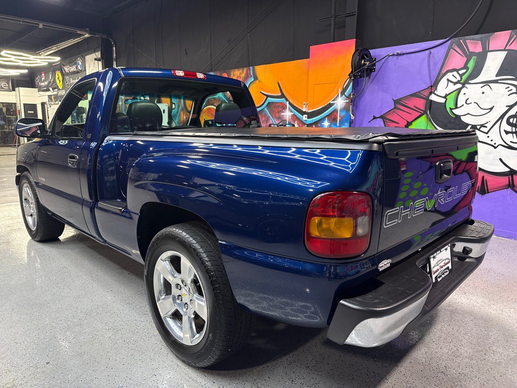 2002 Chevrolet Silverado 1500 Image 3