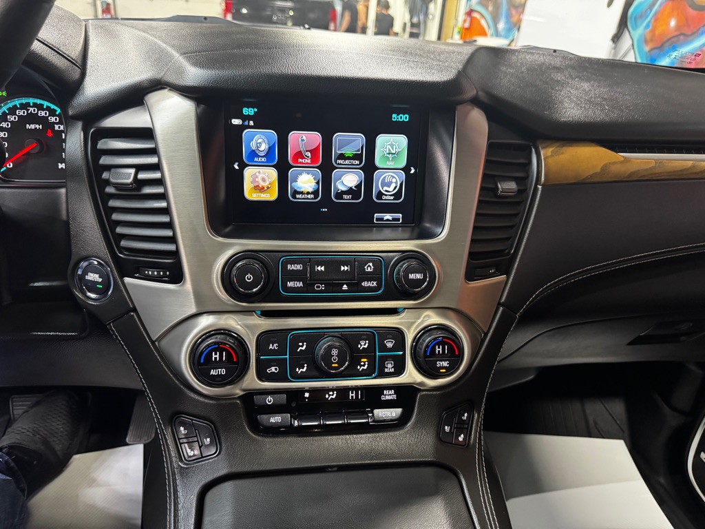 2020 GMC Yukon Image 21