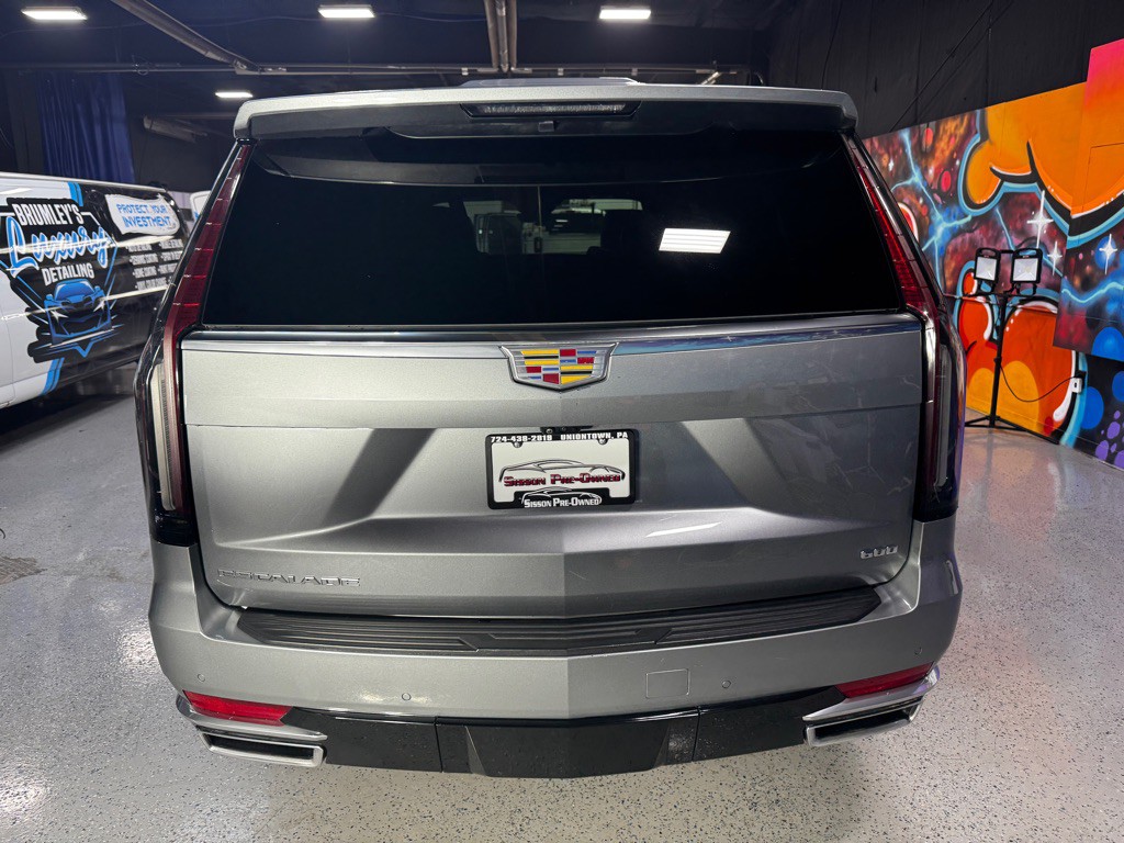 2023 Cadillac Escalade Image 4